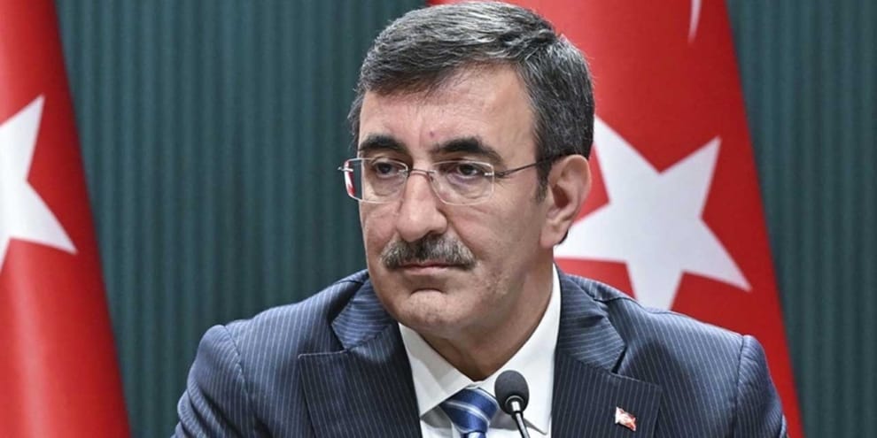 جمهورباشقاني يارديمجيسي ودت ييلماز’دان سوريي’يه دستك مساژي