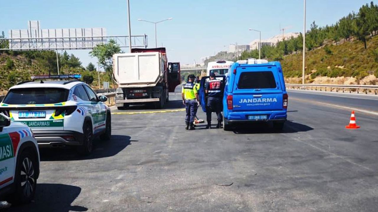 اويوشتوروجی اليپ ديركسييون باشينده ولدی