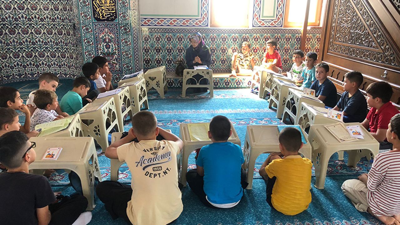 ياز كور’ان كورسی وگرنجیلرينه ماهرمييت ايگيتيمي