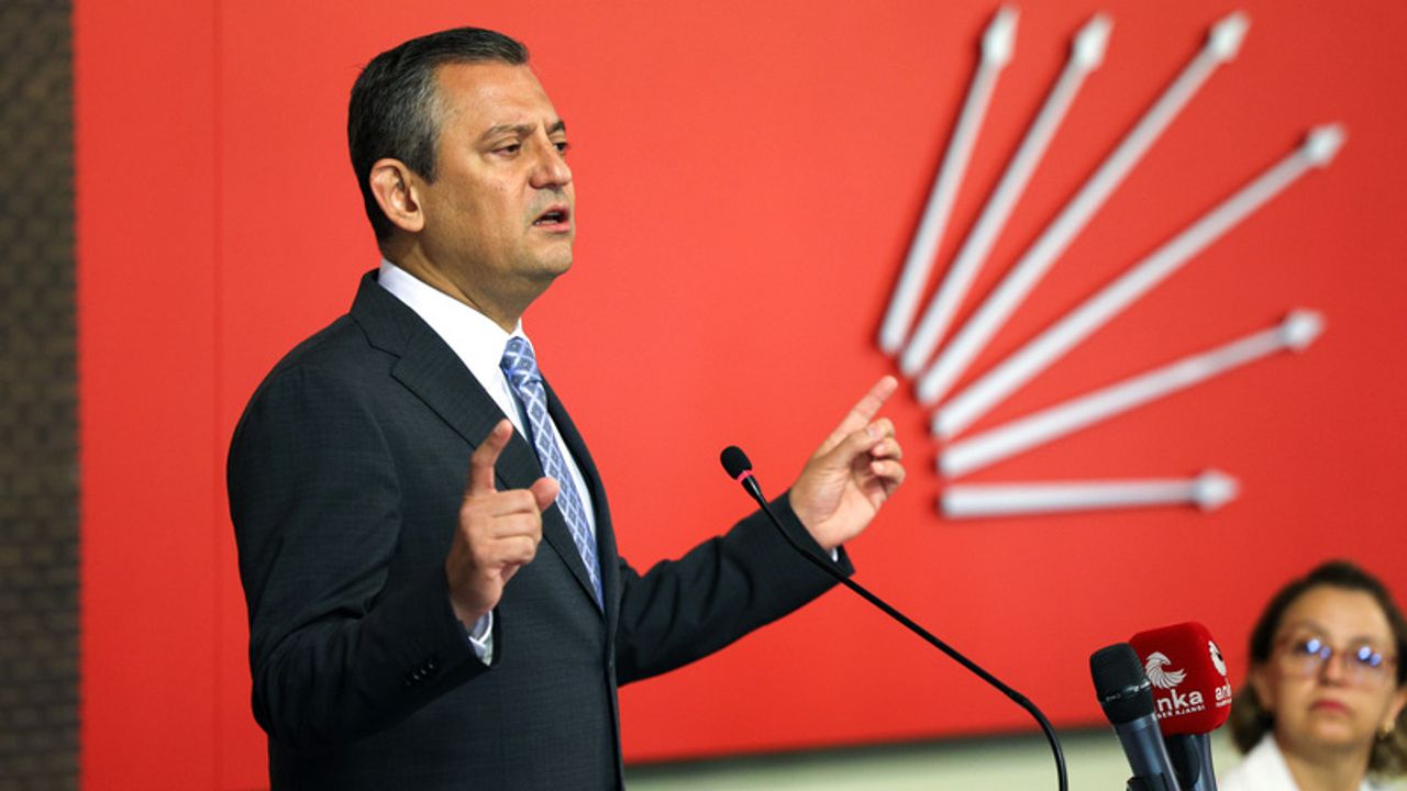 وزكور وزل: إیب سوروشتورماسينده توتوكلولار، ساوجي و اووكات اراجيليگييله إیتيرافچي ياپيلماك إیستنييور