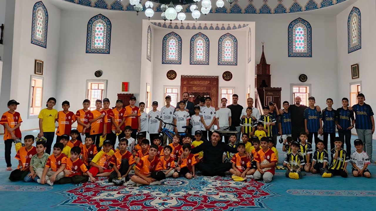تاتوان’ده ياز كور’ان كورسی بيلكي ياريشماسينده ودولر وريلدي