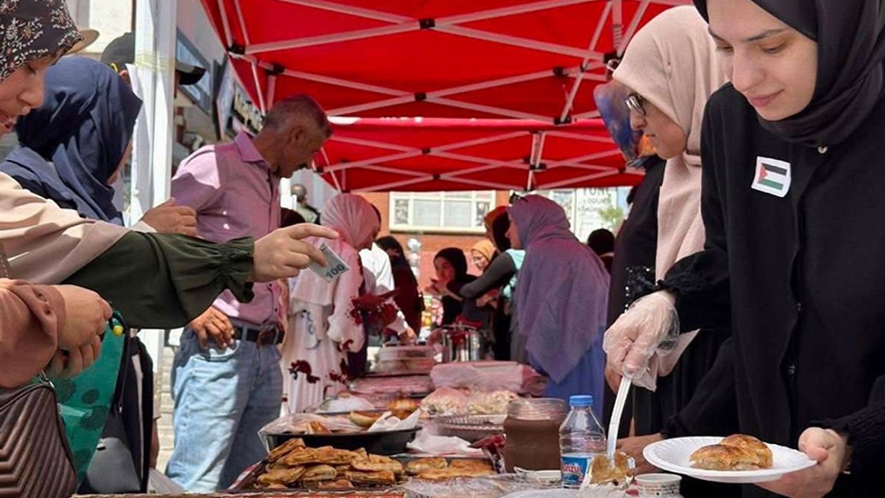 وارتو’ده فيليستين يارارينه كرمس دوزنلندي