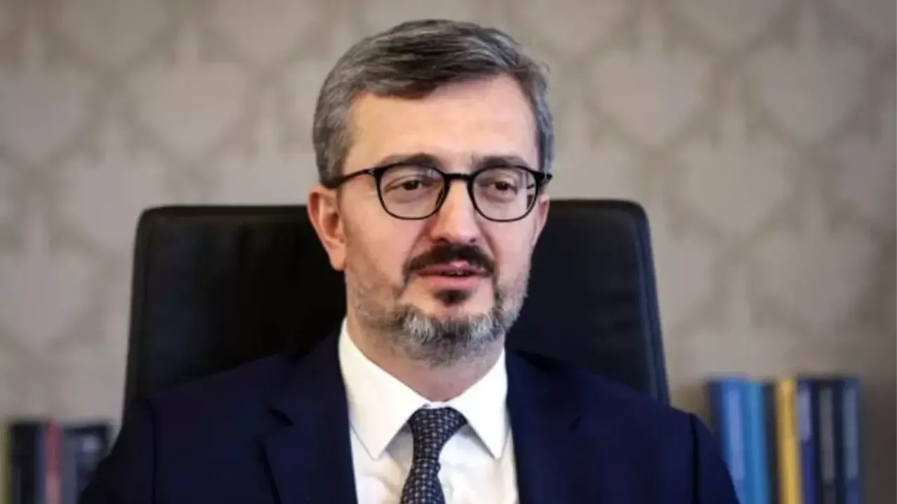 إیلتيشيم باشقاني دوران، شوله يوكسل شنلر’ي اندي