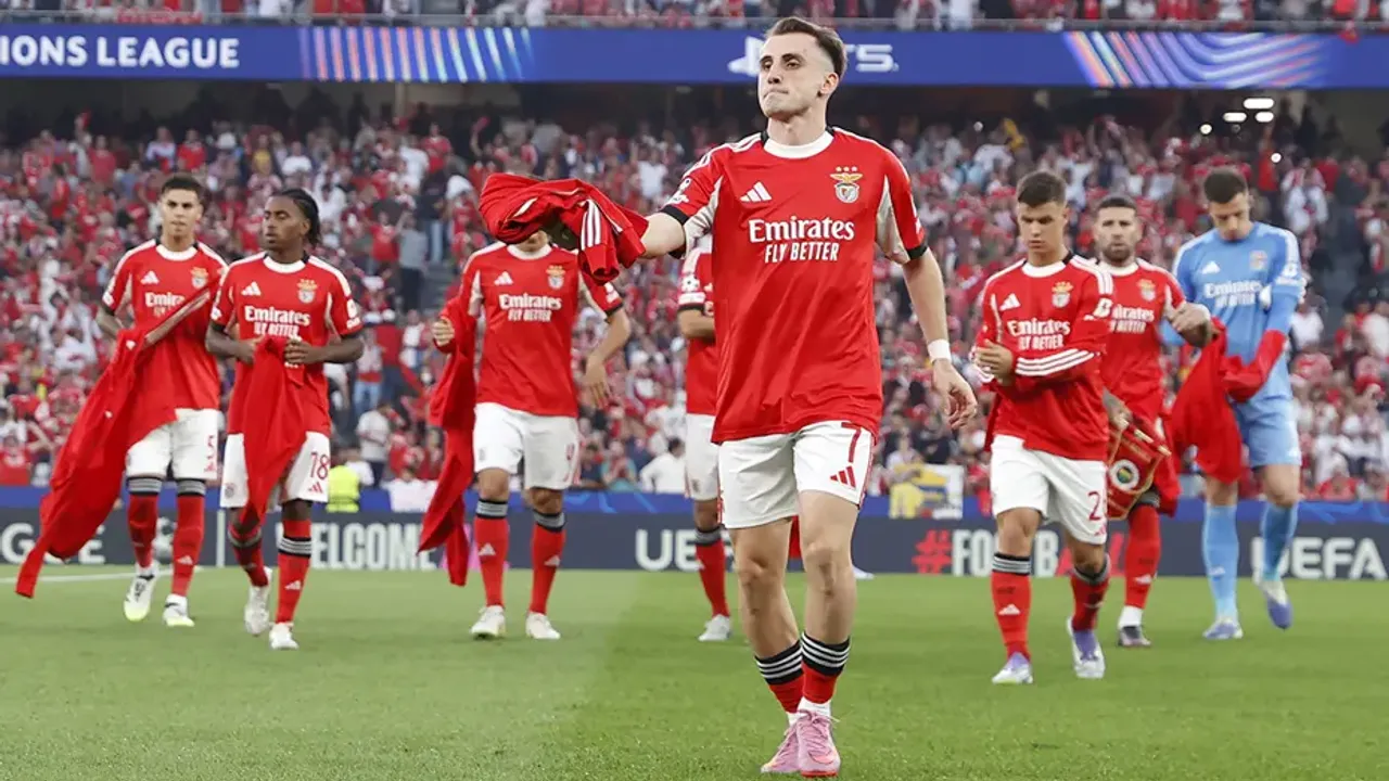 كرم اقتوركوگلی ترانسفرينده ‏فنار ‏باغچه و بنفيجه ‏آڭلاشتي