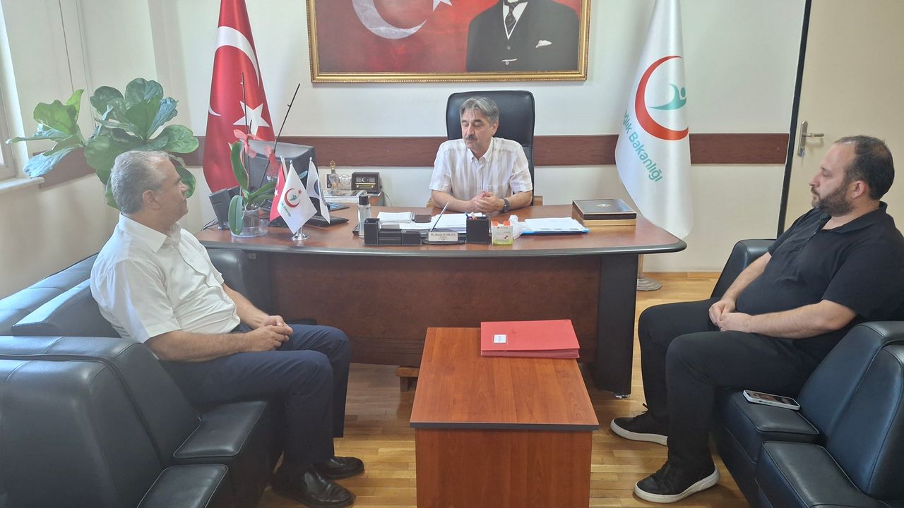 بايپازاري’نده موليد-ي نبي هافتاسي صباح نامازي بولوشماسي