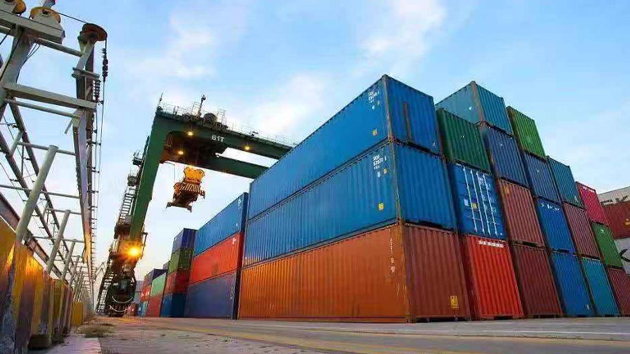 “چين’ين ديش تيجارتي داهه ديرنچلي و داهه ديناميك هاله كلدي”