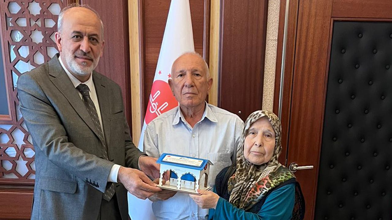 إیسپارتالي خیرسورلر ليبريا’يه اوموت اولدی