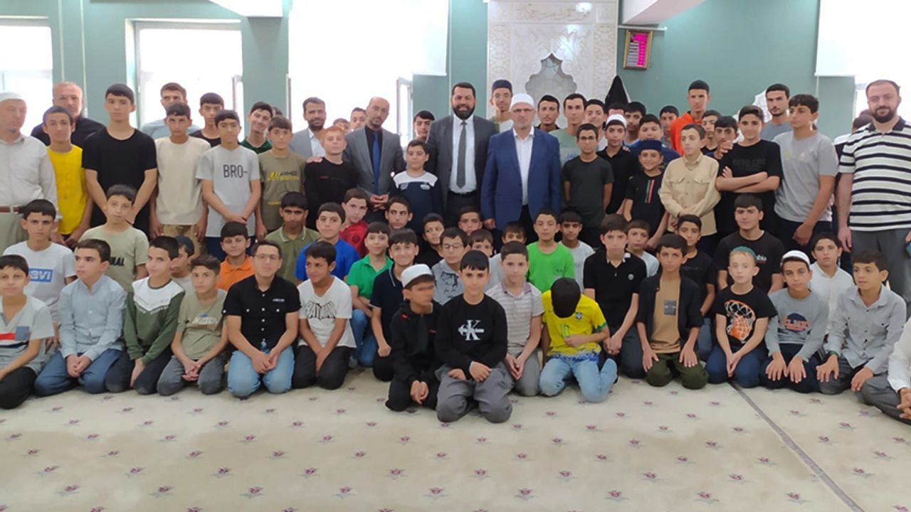 كورول اويسي نوگمان، باگلار’ده كور’ان كورسی وگرنجیلرييله بولوشتی