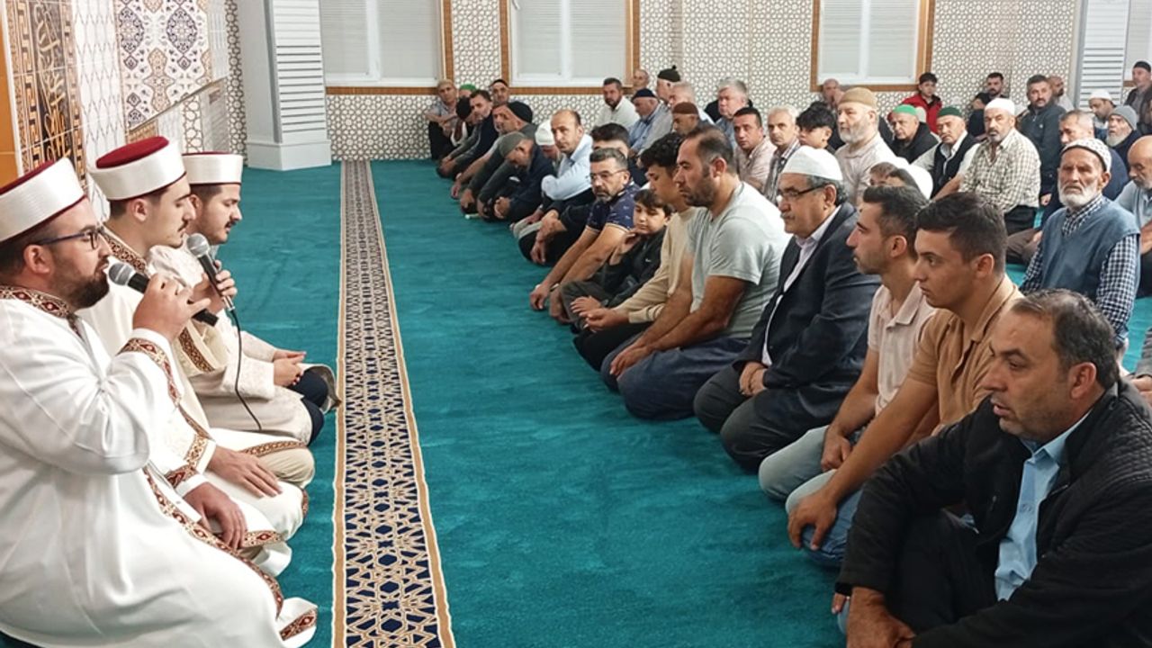 كاهرامانماراشليلار سهرده بولوشتی