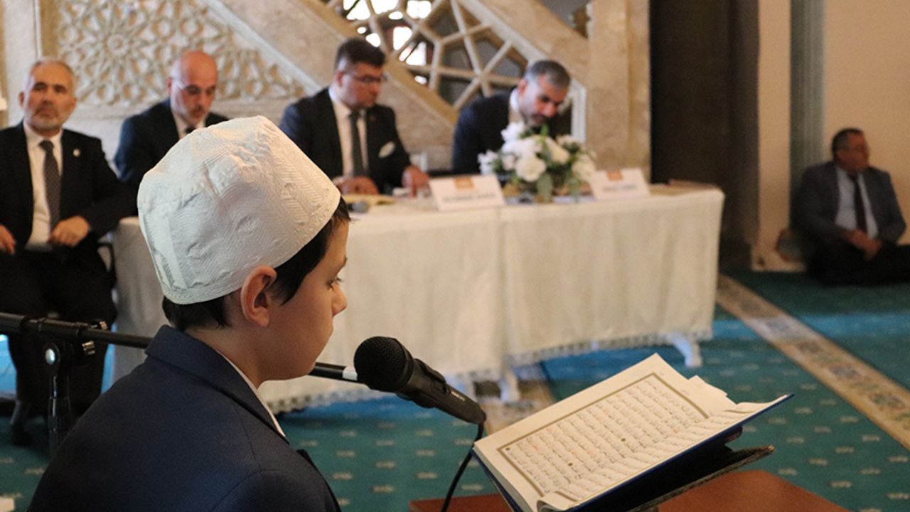 كور’ان كورسلاري بولكه ياريشماسي چانكيري’ده ياپيلدي