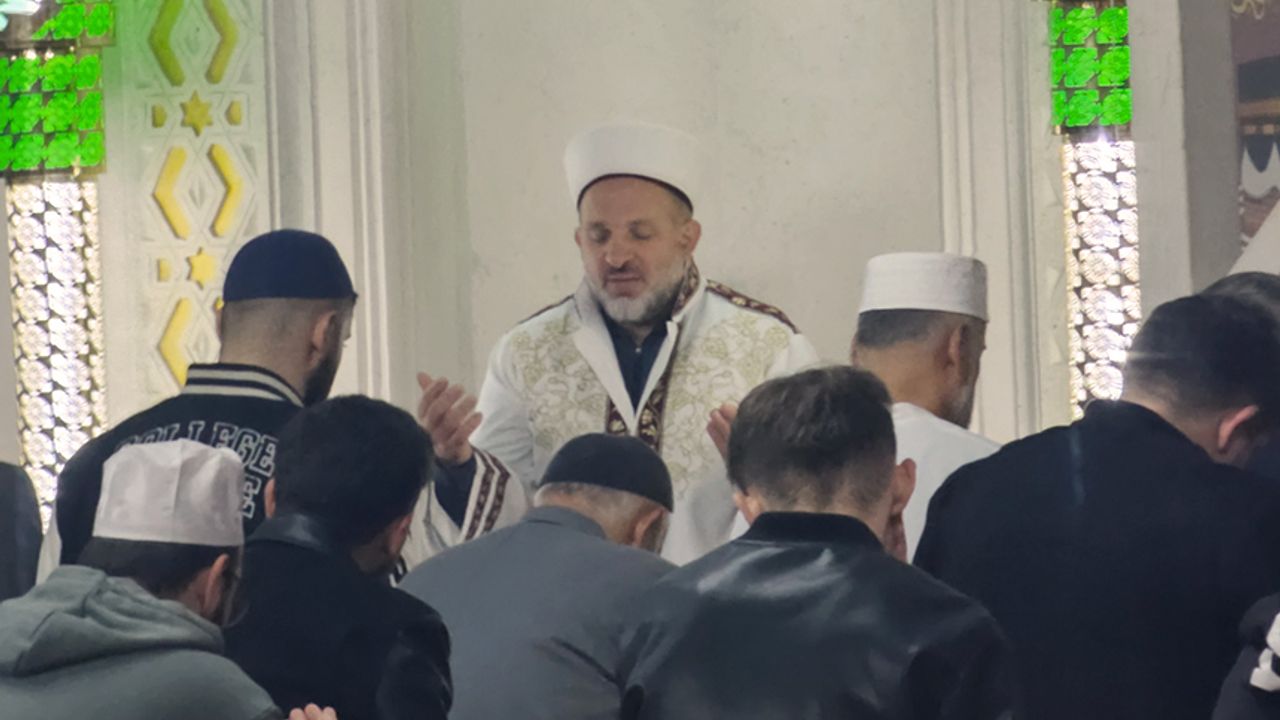 موفتی كيليچباي: كازز’يي اونوتماياجاگيز اونوتورماياجاگيز
