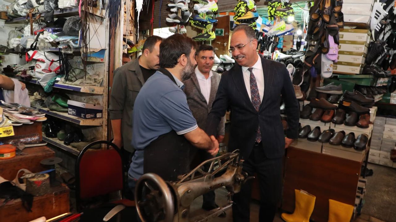 باشقان كوش: ايييوبيي’نين كالبي هوكيميزله بيرليكته اتييور