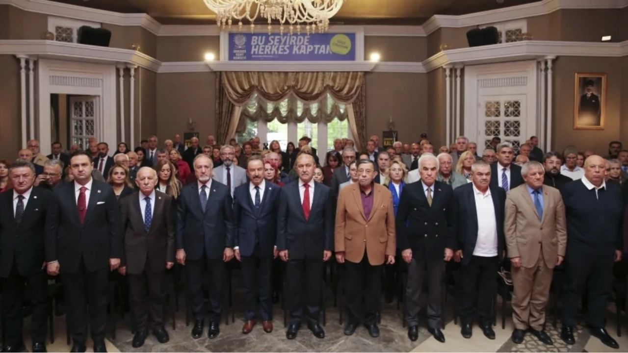 اقك باشقاني ييلماز: “انكاره سارتين و ينيدن دوگوشون اديدير”