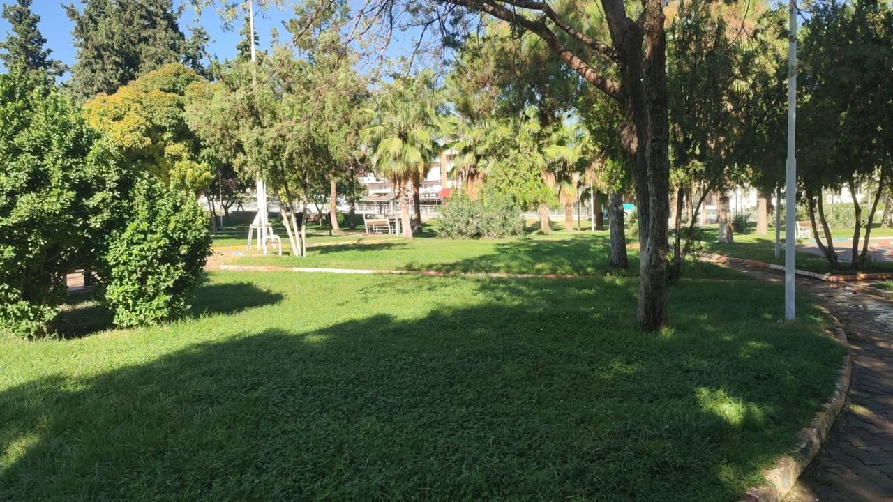 ايييوبيي’ده هركس إیچين يشيل الان