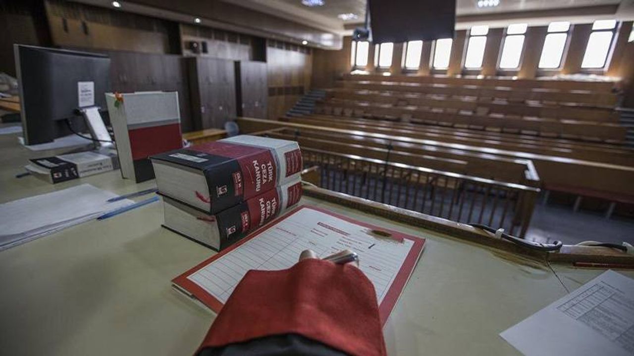 ايسكي اقپ ميلتوكيلي علی بوگا’نين ولوم داواسي باشلادي: كيزي “بی بير جینايتير، اولاسي كاستله ياركيلانسين” دیدی