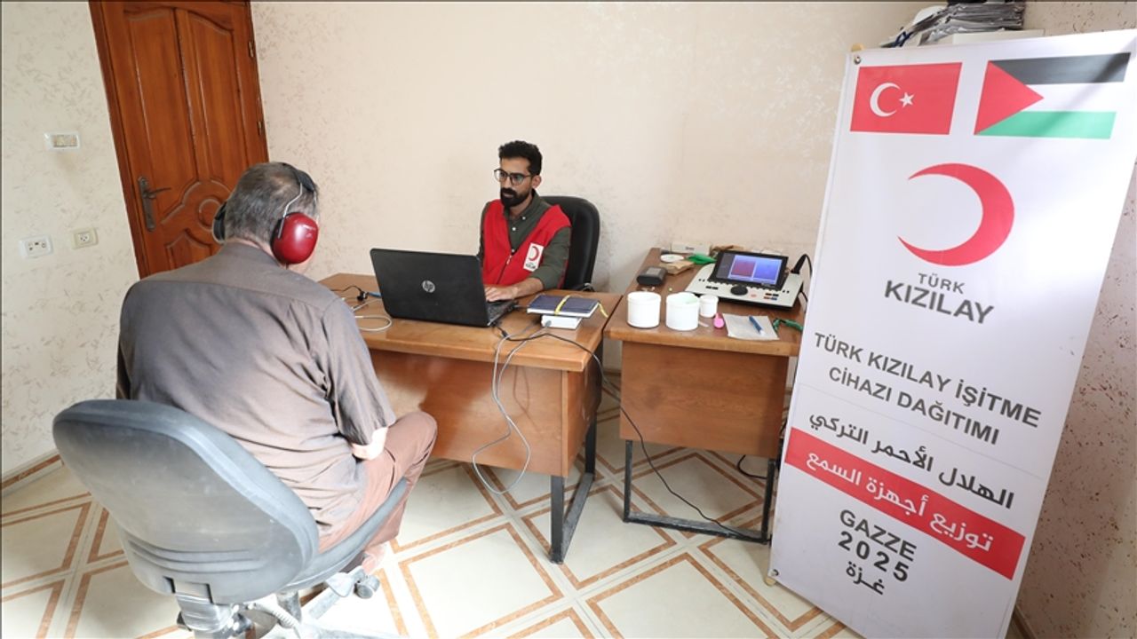 تورك كيزيلاي، كازز’ده إیسرايل سالديريلاري ندنييله دويمه كايبي ياشايان فيليستينليلره إیشيتمه جیهازي داگيتي