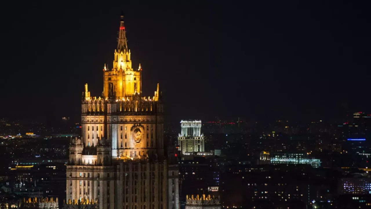 روسيا’دان ابد’يه ديپلوماتيك مساژ: دييالوك دوام ايدييور