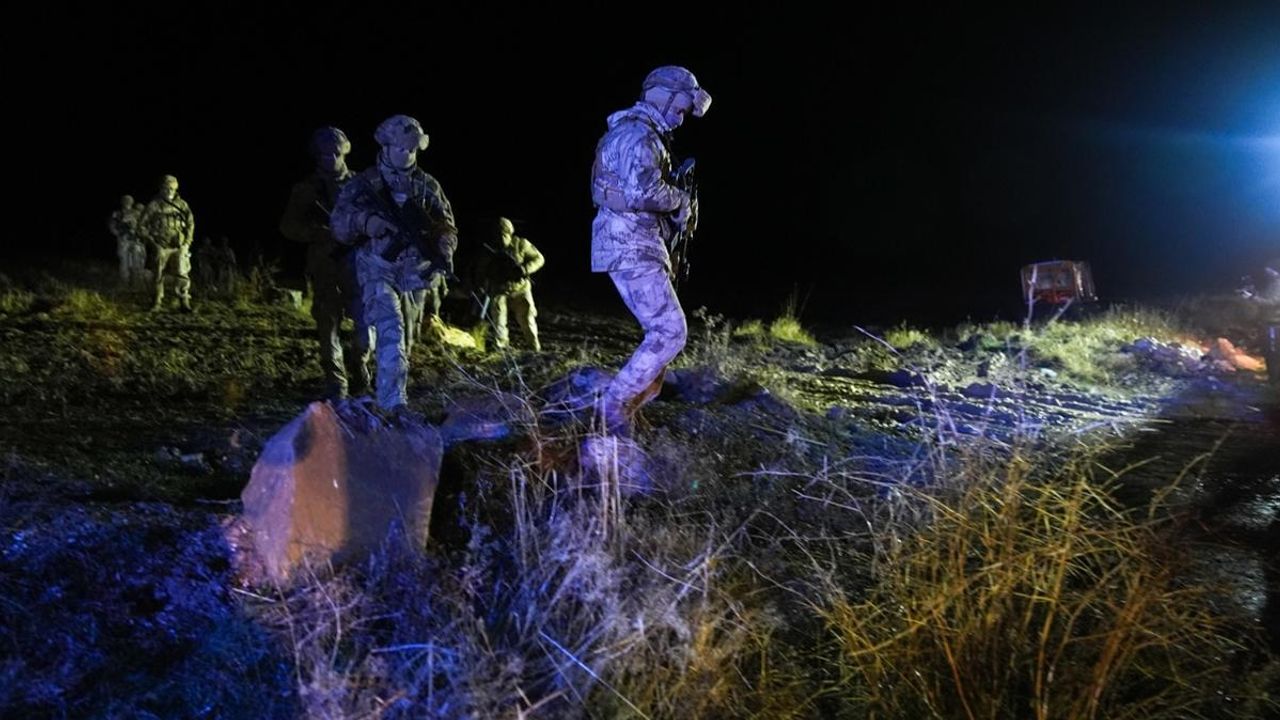 ليبيا’دان دوشن اوچاقله إیلكيلي اچيكلاما! توركييه إیله اورتاك سوروشتورمه كوميتسي كورولاجاك