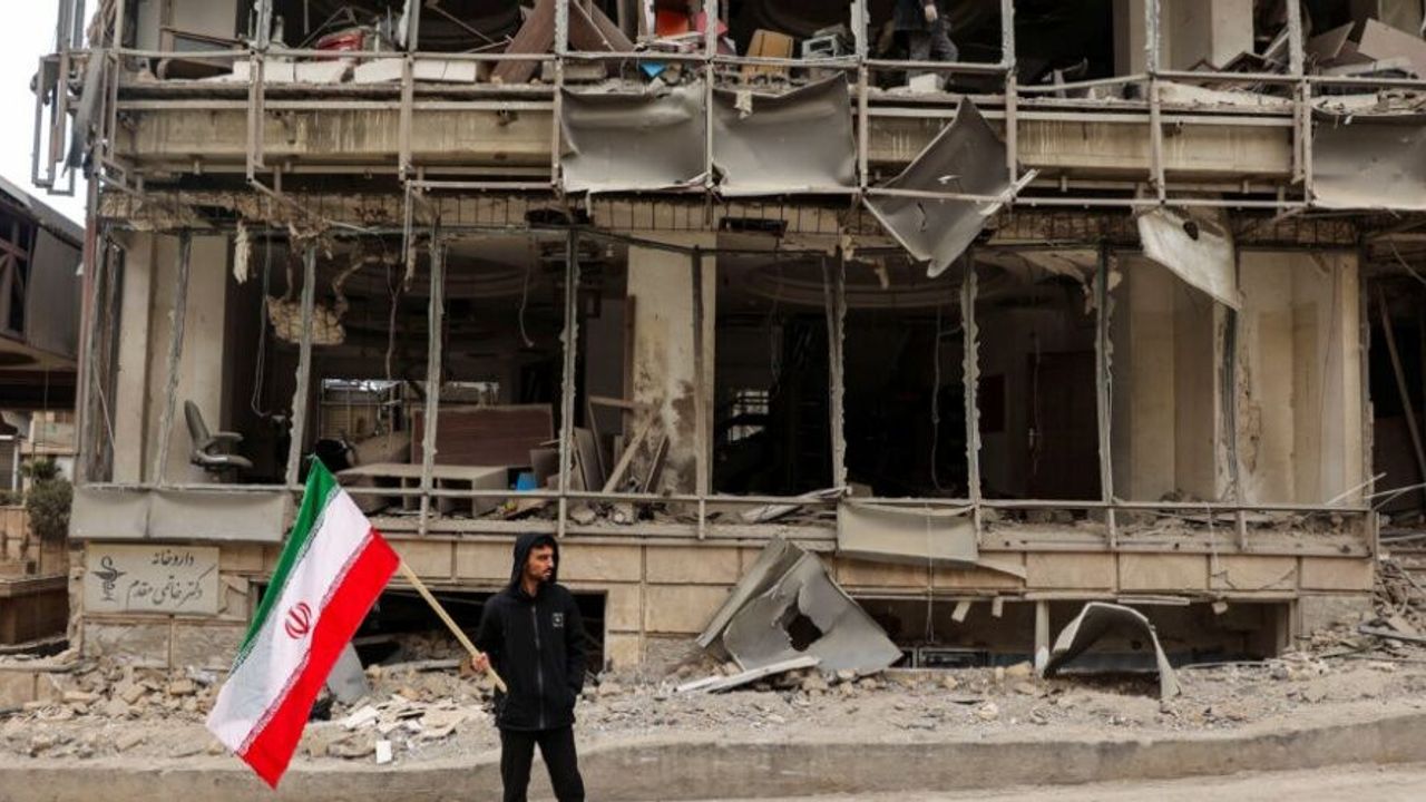 ابد و إیسرايل’ين إیران’ه سالديريلاري هوكوكسوز