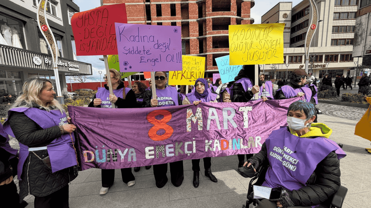 طرابزون’ون اوف إیلچسينده كادينلار ٨ مارت’ته إیلك كز يورويوش دوزنلدي