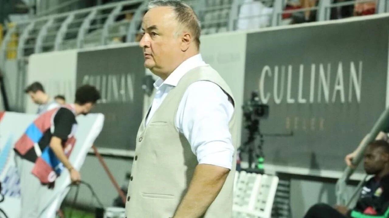 ‏فنار ‏باغچه’نين ايسكي هوجاسي اينكين فيرات، ٥٥ ياشينده ياشاميني ييتيردي