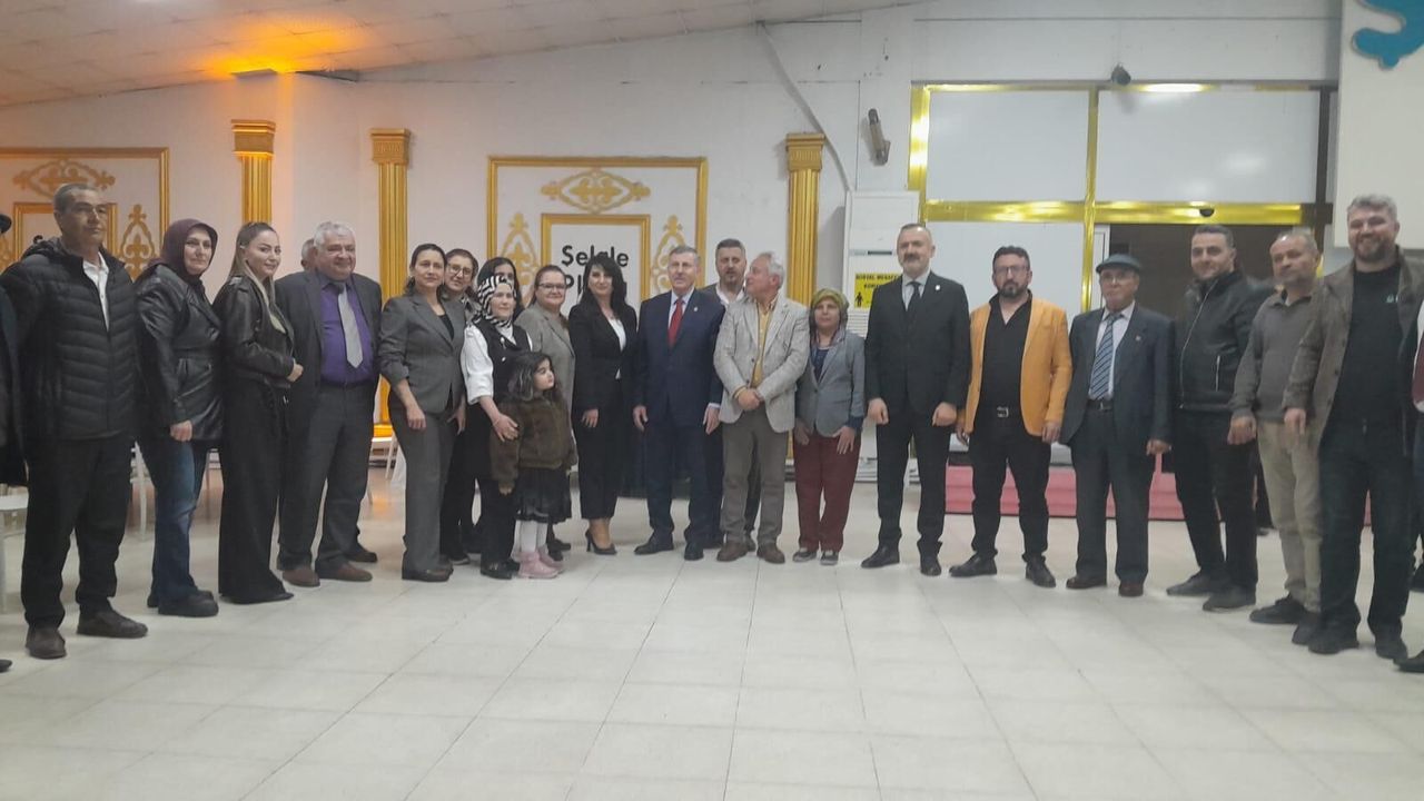 يني يول كروبی باشقان وكيلي وزداگ مانيسا’ده