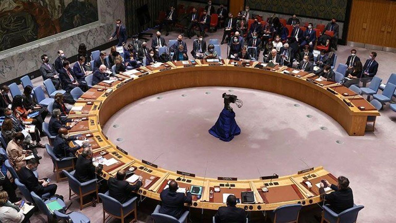 فرانسه لوبنان إیچين بمكك’يي اجیل توپلانتييه چاگيردي