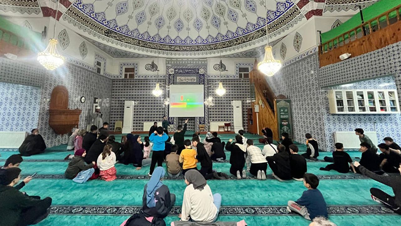 شاوشات’ته چوجوكلار جاميده ياريشتي