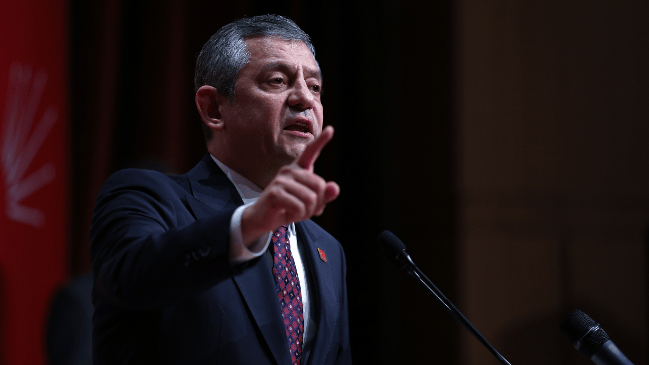 وزكور وزل هاكينده “ماهكمه هايتينه هاكارت” إیدياسييله سوروشتورمه باشلاتيلدي