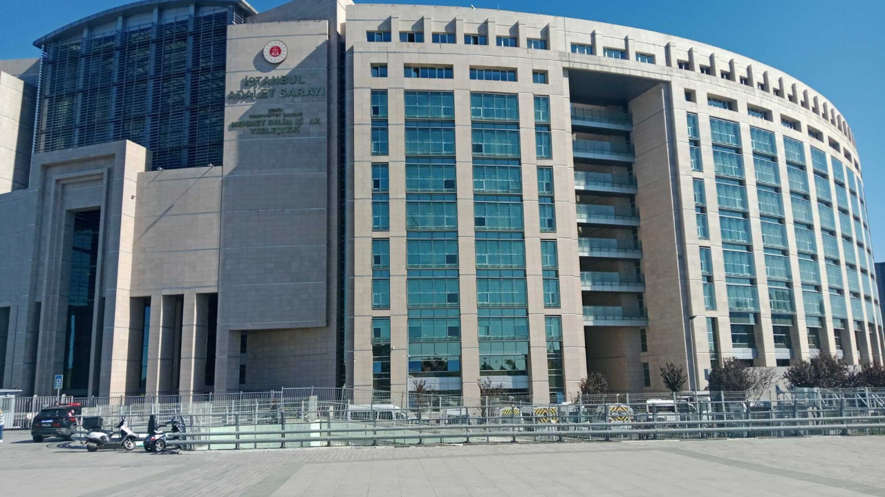 كزي داواسي قرەرينين ٤. ييلينده إینسان هاكلاري ساوونوجولاري دايانيشمه اگي بيلشنلريندن چاگري