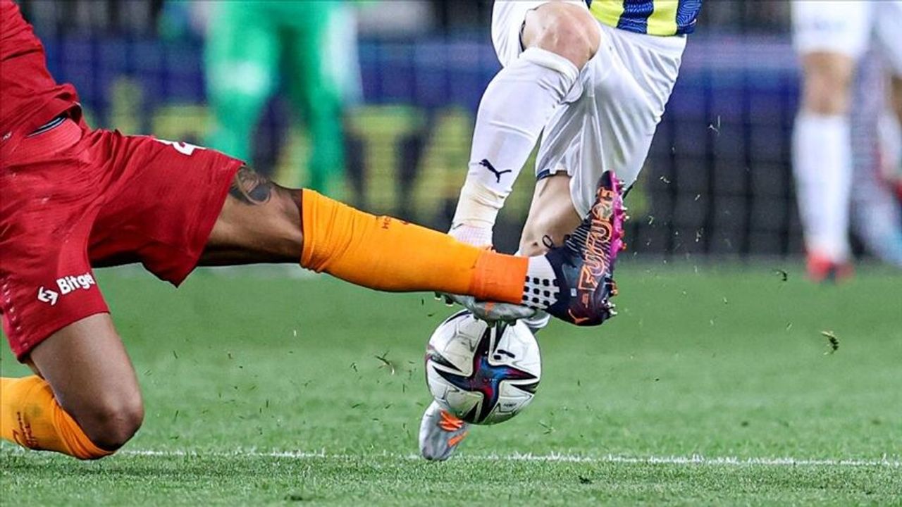 ‏غلطه ‏سرای-‏فنار ‏باغچه ماچي نه زمان، ساعت كاچته هانكي كانالده شيفرسيز مي؟