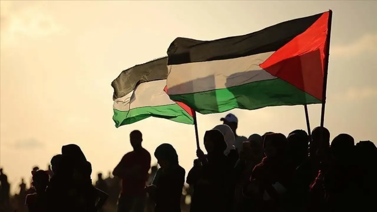 حمصدن ترمپڭ آچیقلامەلرینه دستك: “اولوملی بر طوتوم”