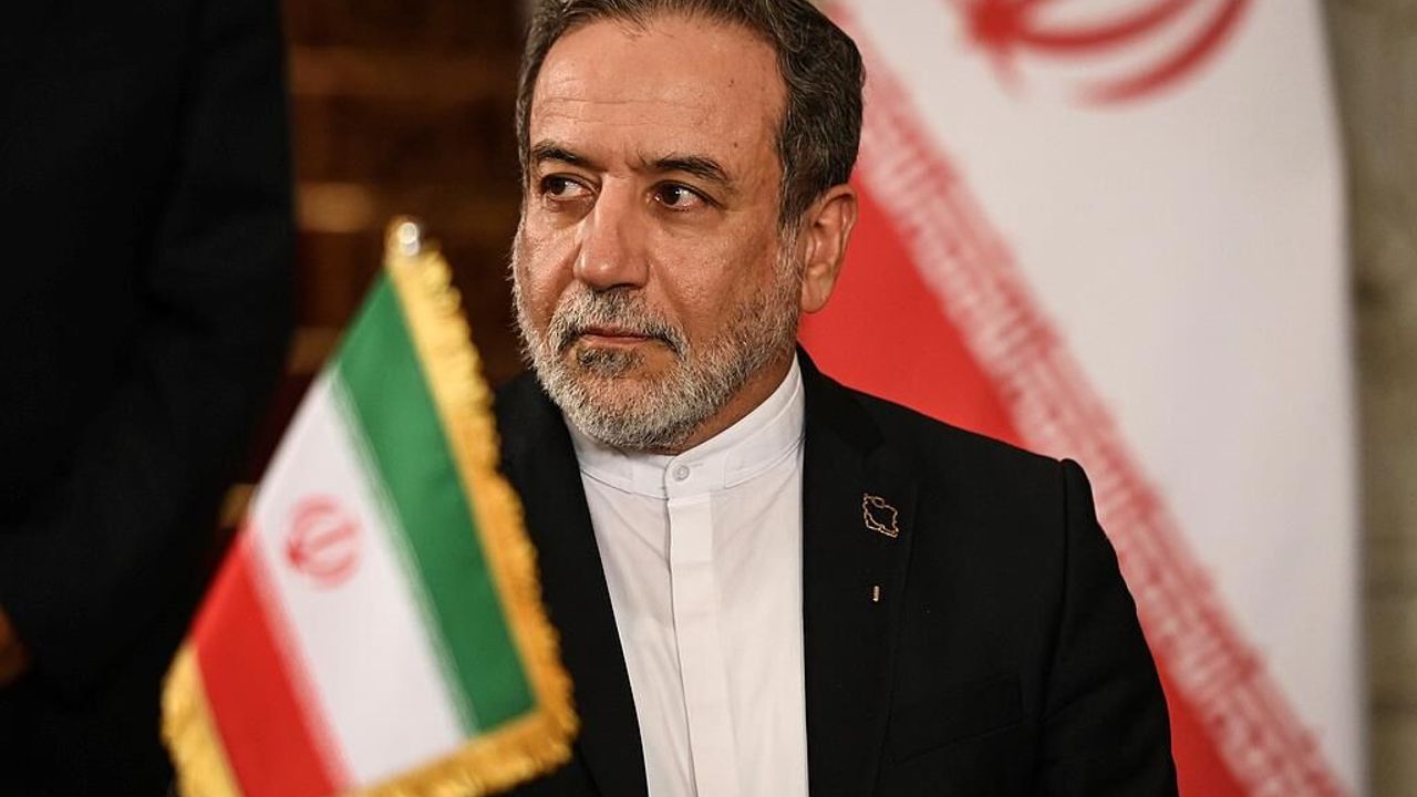 أراقچی: مطابقدڭ أوڭندەکی اڭ بویوك انگل اسرائیل görseli