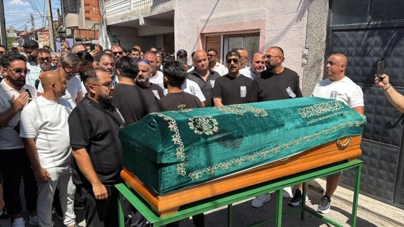 جانصەوەر مملکدی قوزی ماکدونیهدە صوڭ یولجیلگنە اوغورلاندی
