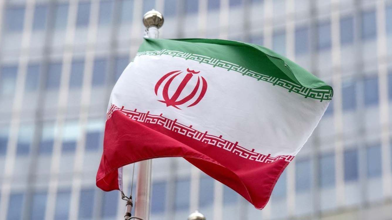 ایران، باەنڭ “ایراندن فوزه فیرلاتیلدی” آچیقلامەسنی ردّ ایتدی görseli