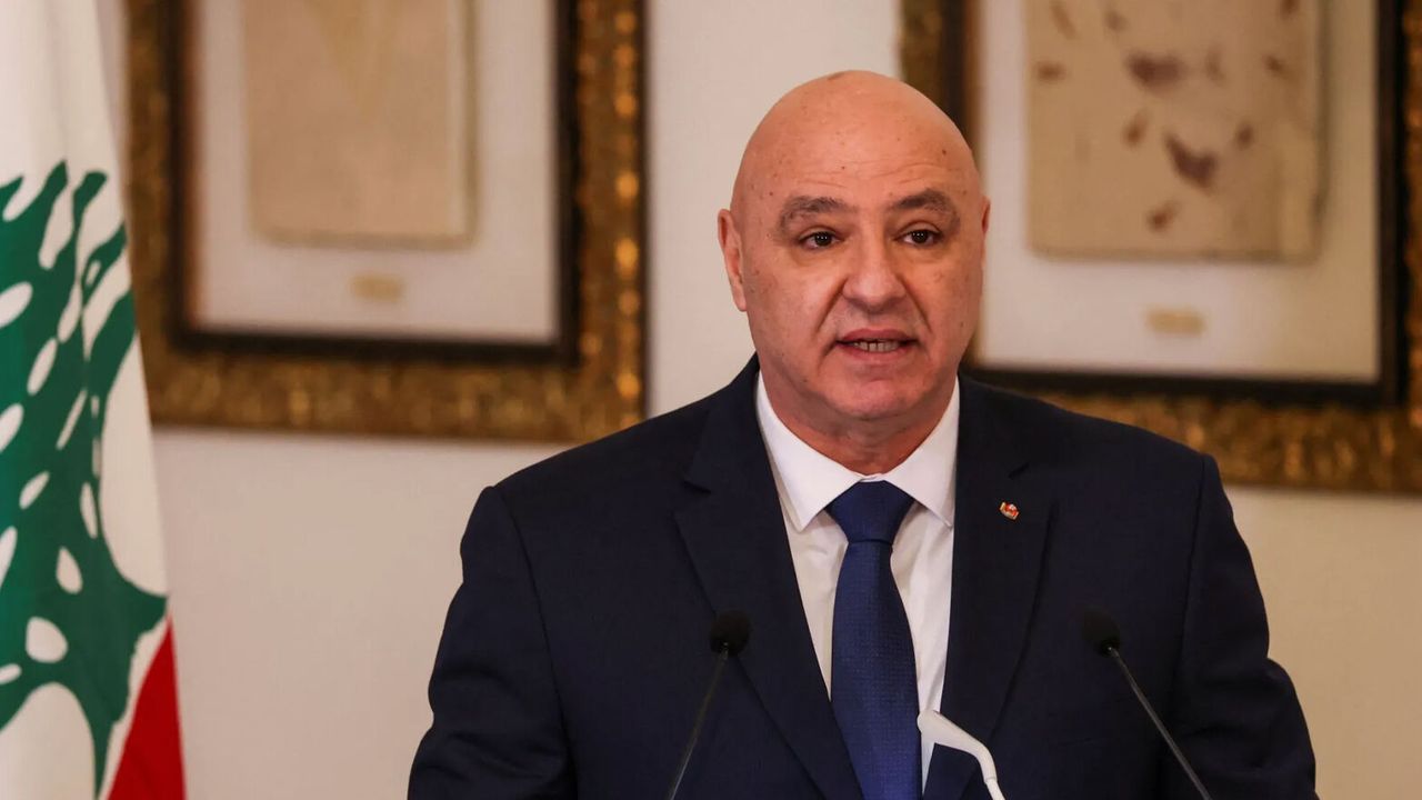 لبنان جمهورباشقانی عوندن اسرائیل مساژی: چرچوه آڭلاشمەدن گری آدیم آتمایاجغز görseli