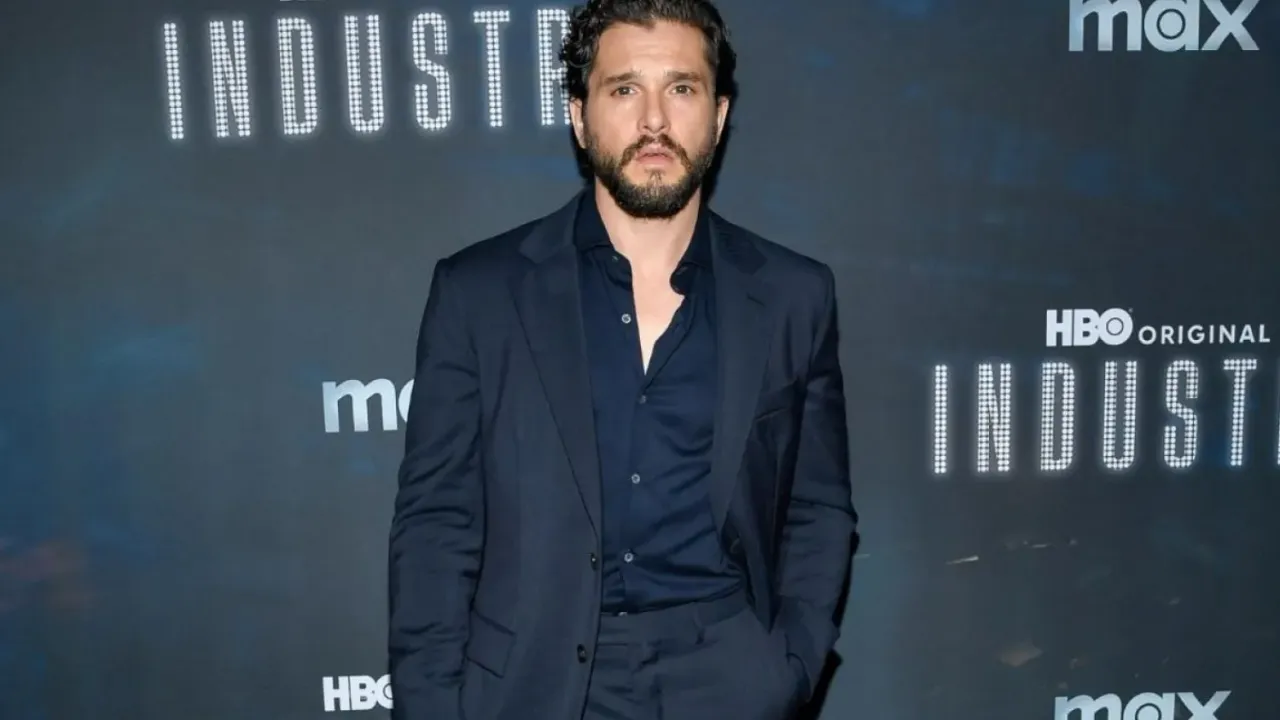 “ژون سناو” حاررى پوططر اورننە قاتیلییور: قطع حارینگتون قادروده – “Jon Snow” Harry Potter evrenine katılıyor: Kit Harington kadroda