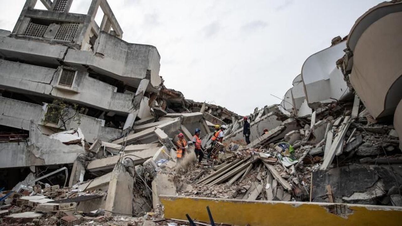 ونەزوئەلەدەكی دپرملرده جان غائبی ٦ بیڭ ٥٠٩ە یوکسلدی – Venezuela’daki depremlerde can kaybı 6 bin 509’a yükseldi