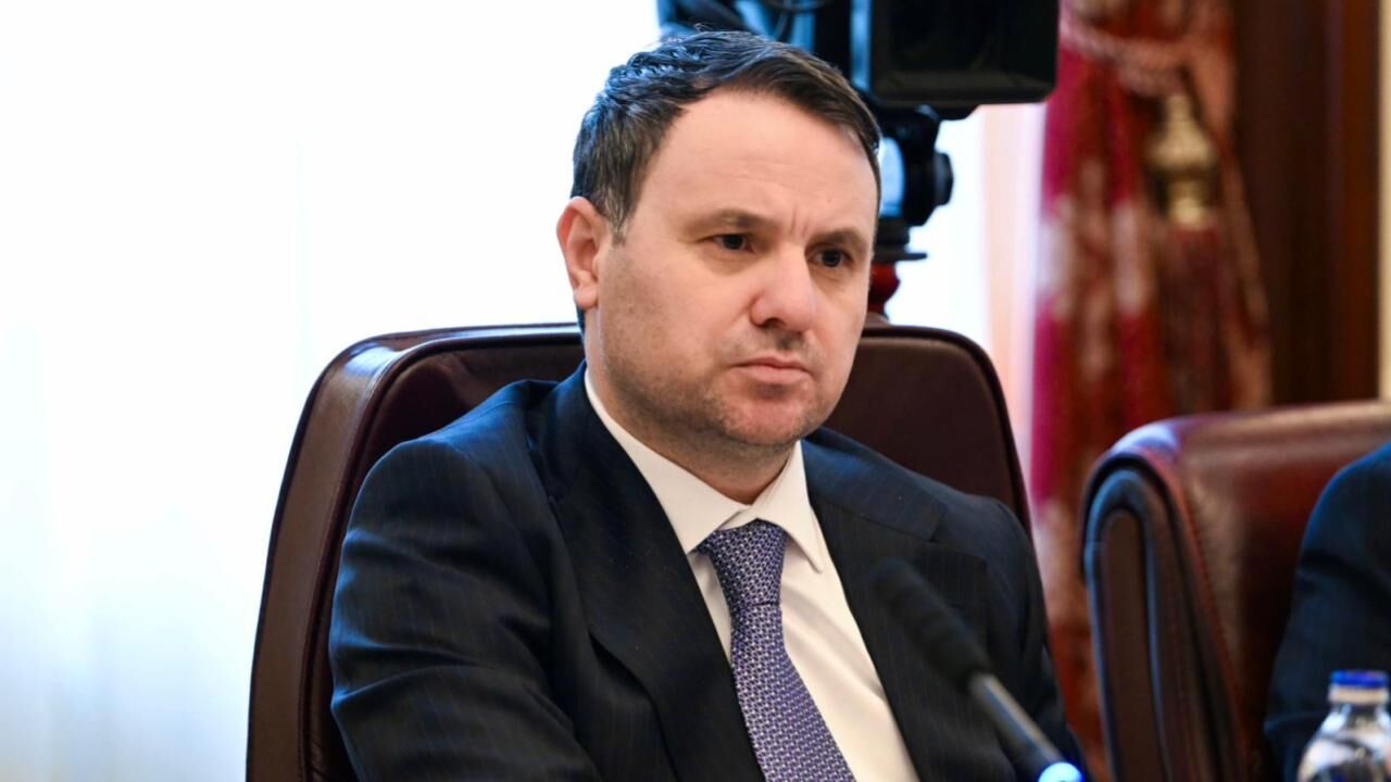 آلو عدالت ١٣٥ خط خدمتە گیرییور: ٥ ییلی آسان دعوالر صورولابیلەجك – Alo Adalet 135 Hattı hizmete giriyor: 5 yılı aşan davalar sorulabilecek