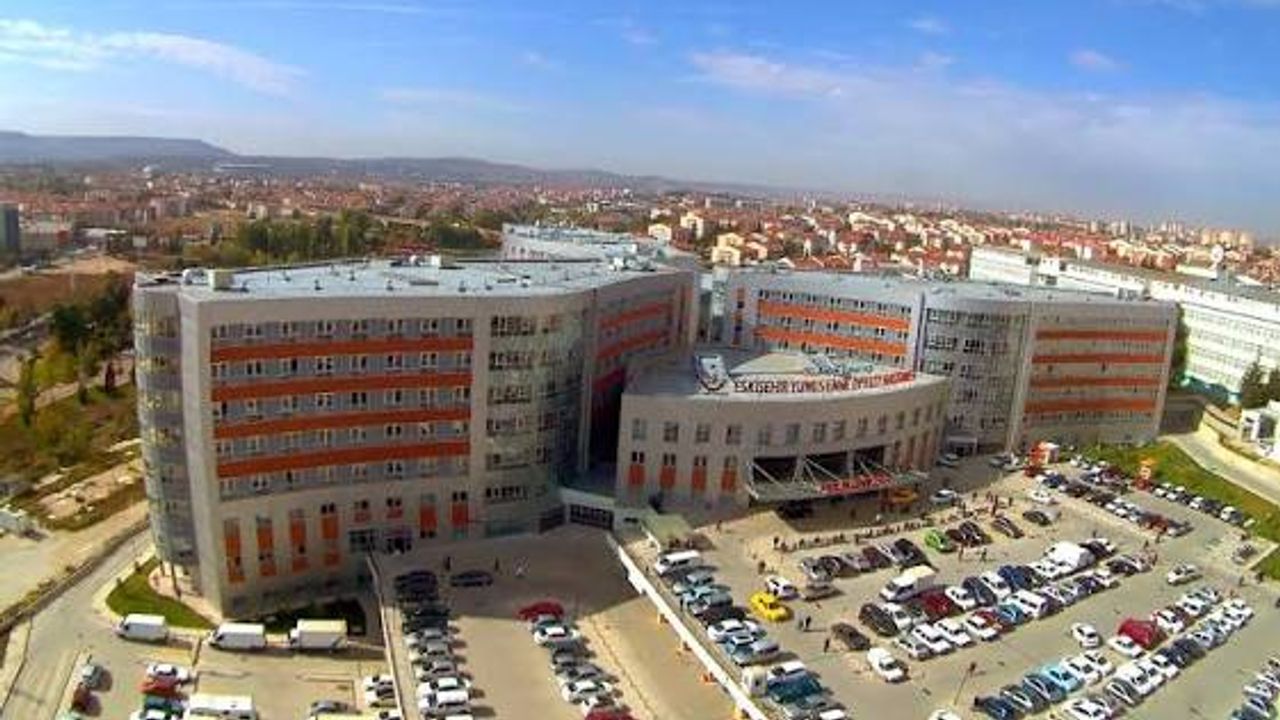دیرسكده سیڭیر صیقیشمسینه یڭی جراحی تکنیك گلیشتیریلدی – Dirsekte sinir sıkışmasına yeni cerrahi teknik geliştirildi