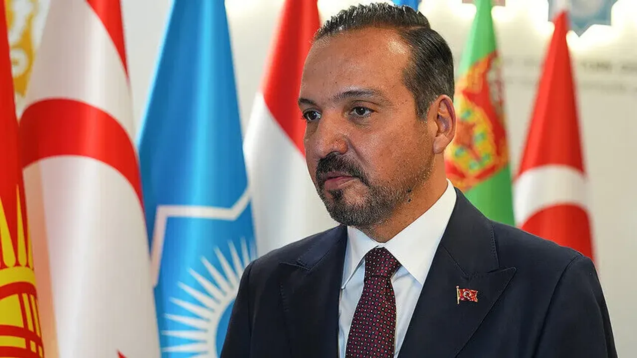 زورلی طارتیشمالرە نقطەیی قویدی: سوریەدە تورکجە اگیتیم… ایشته دتایلر! – Zorlu tartışmalara noktayı koydu: Suriye’de Türkçe eğitim… İşte detaylar!