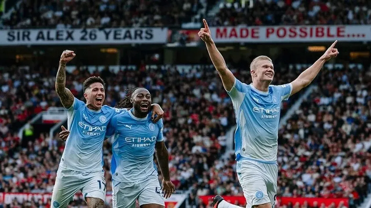 مانجحستر دربیسینده طارتیشملی قرار ایچون دقّت چکن آچیقلامه – Manchester derbisinde tartışmalı karar için dikkat çeken açıklama