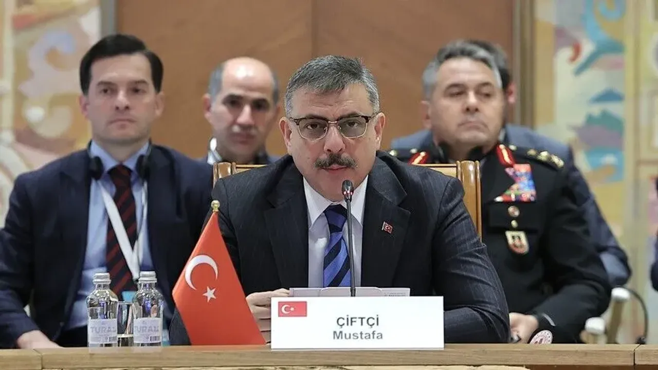 ایچ ایشلری باقانی چفتجی: تورك دولتلری آراسندە تورکپولڭ قورولمسنی تکلیف ایتدم! – İçişleri Bakanı Çiftçi: Türk Devletleri arasında Türkpol’ün kurulmasını teklif ettim!