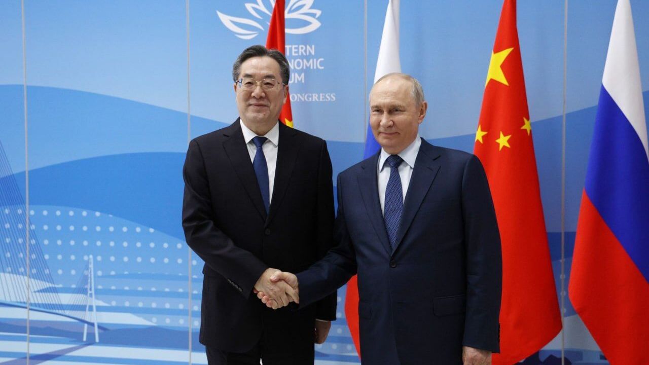 چین باش باقان یاردیمجیسی دینگ کسیوکسیهڭ، پوتڭ ایلە گوروشدی – Çin Başbakan Yardımcısı Ding Xuexiang, Putin ile görüştü