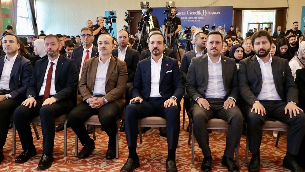 آق پارتیلی زورلی: قیرمدەكی فعلی طورومی یاسا طیشی الحاق، یعنی اشغال اولەرق گورویورز – AK Parti’li Zorlu: Kırım’daki fiili durumu yasa dışı ilhak, yani işgal olarak görüyoruz
