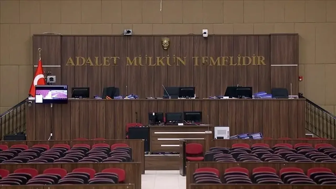 دیاربکردە دینی نکاحلی اشینی أولدورن، قیزینی یارالایان صانیق حقّندە آغیرلاشطیریلمش موەببت استمی – Diyarbakır’da dini nikahlı eşini öldüren, kızını yaralayan sanık hakkında ağırlaştırılmış müebbet istemi