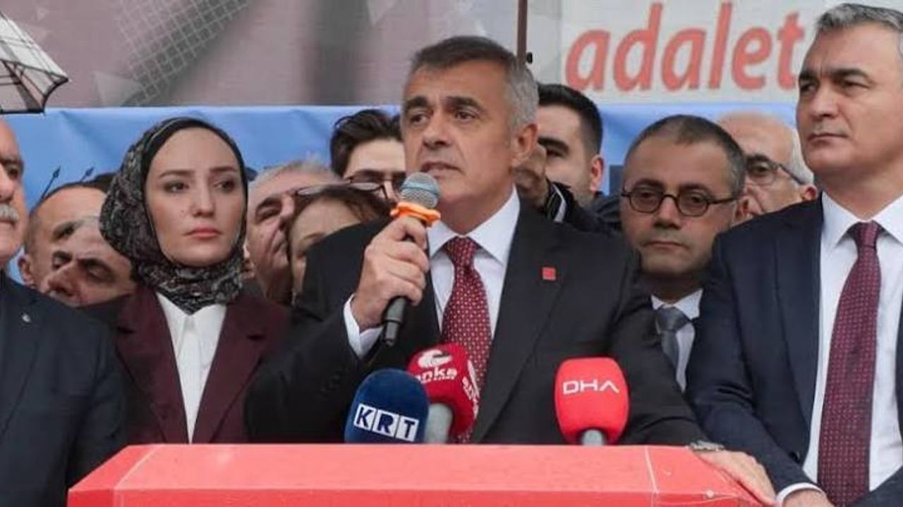 جخپنڭ یڭی استانبول ایل باشقانی یوكسال گوروینە باشلادی – CHP’nin Yeni İstanbul İl Başkanı Yüksel Görevine Başladı