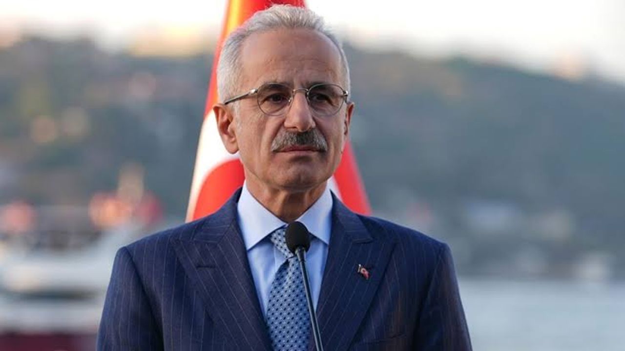 اورال اوغلی آچیقلادی: آنقره-صامسون آراسی خیزلی ترنله ٢،٥ ساعت اولاجق – Uraloğlu açıkladı: Ankara-Samsun arası hızlı trenle 2,5 saat olacak