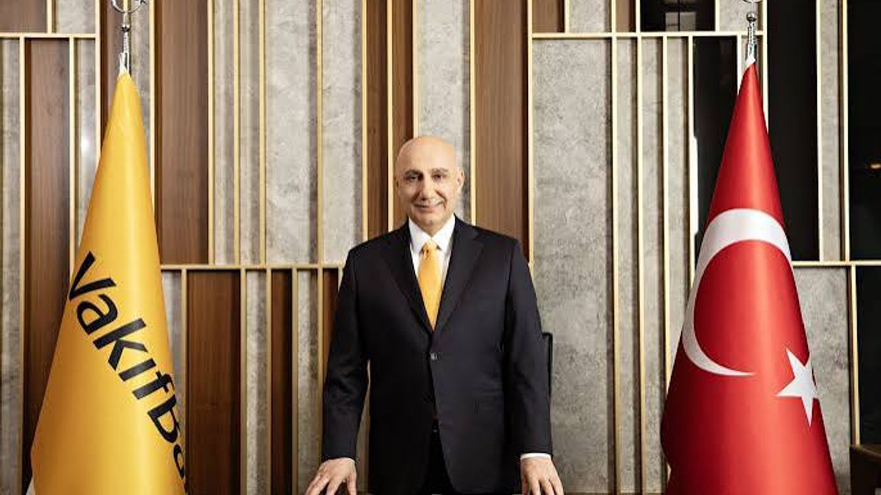 واقیفبانك، ساجە غارانتیسییله أینگ آلمانیەدن ٢٠٠ میلیون عورو قایناق صاغلادی – VakıfBank, SACE garantisiyle ING Almanya’dan 200 milyon avro kaynak sağladı