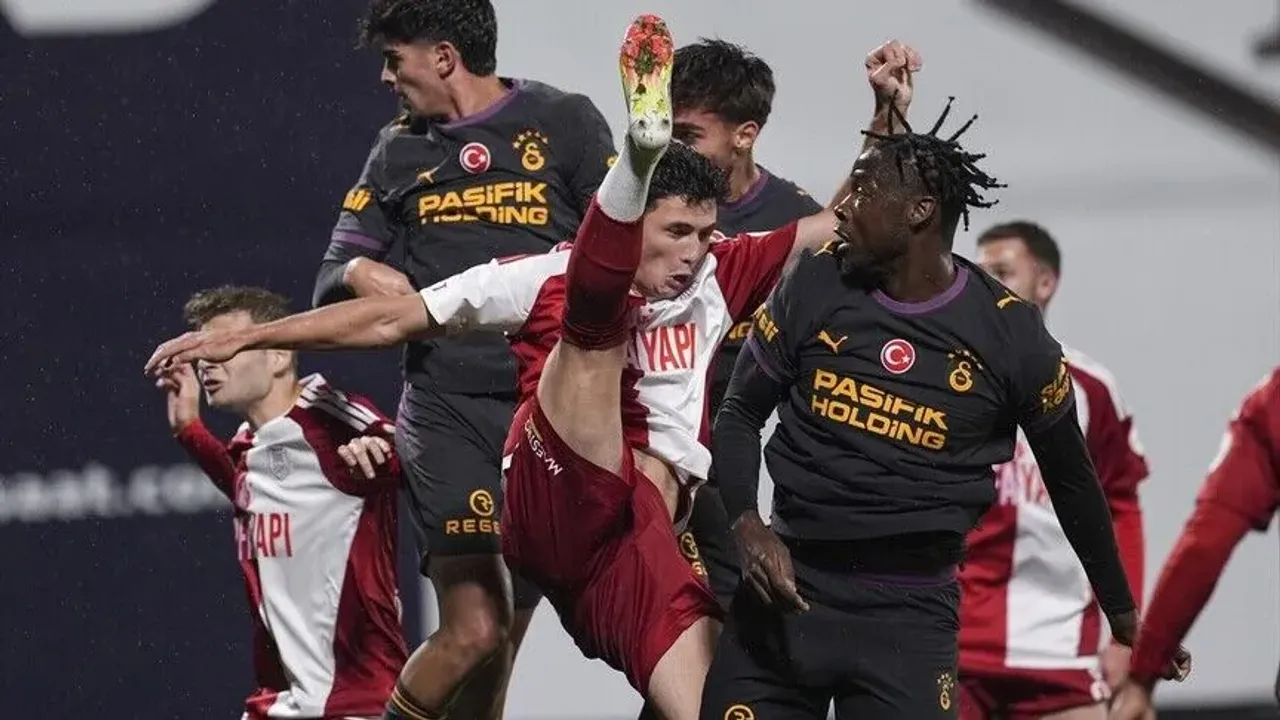 غلطەسرای، حاضرلق ماچندە أورفه یاپی پندیکسپور ایلە برابرە قالدی – Galatasaray, hazırlık maçında Orfa Yapı Pendikspor ile berabere kaldı